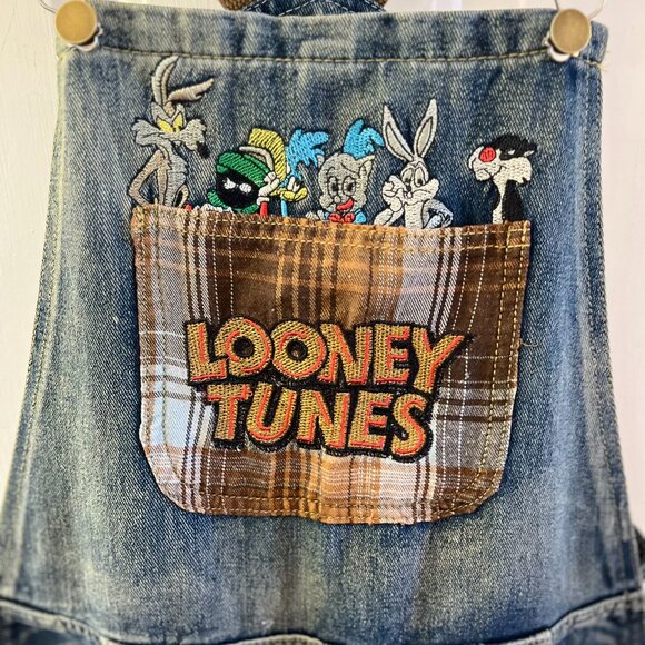 Looney Tunes Cool Trendy Destressed Summer Beach Overall's Sz Med - Picture 5 of 11